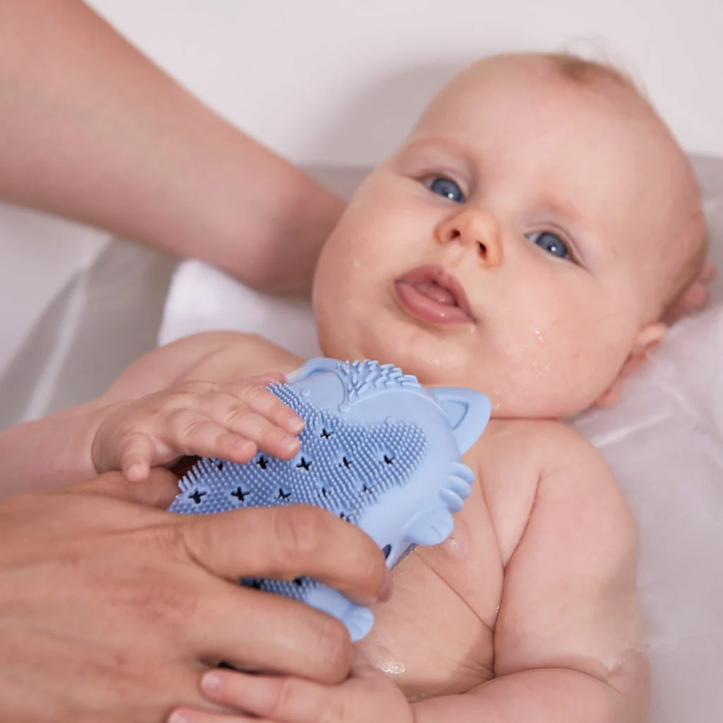 b.box Baby Bath Brush - Image 5