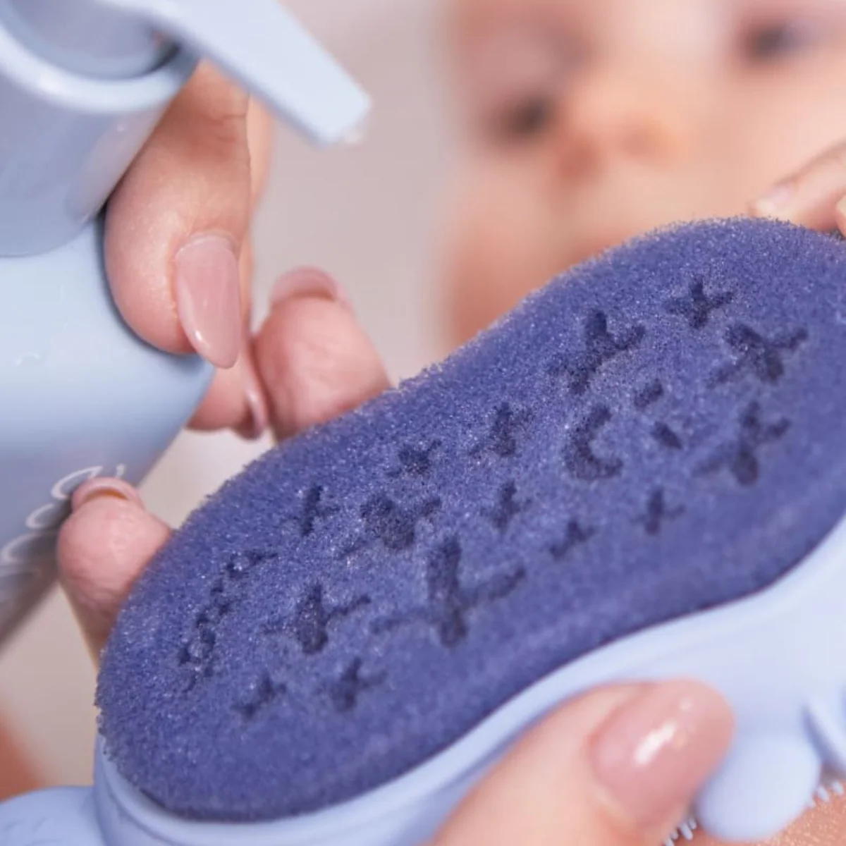 b.box Baby Bath Brush - Image 7