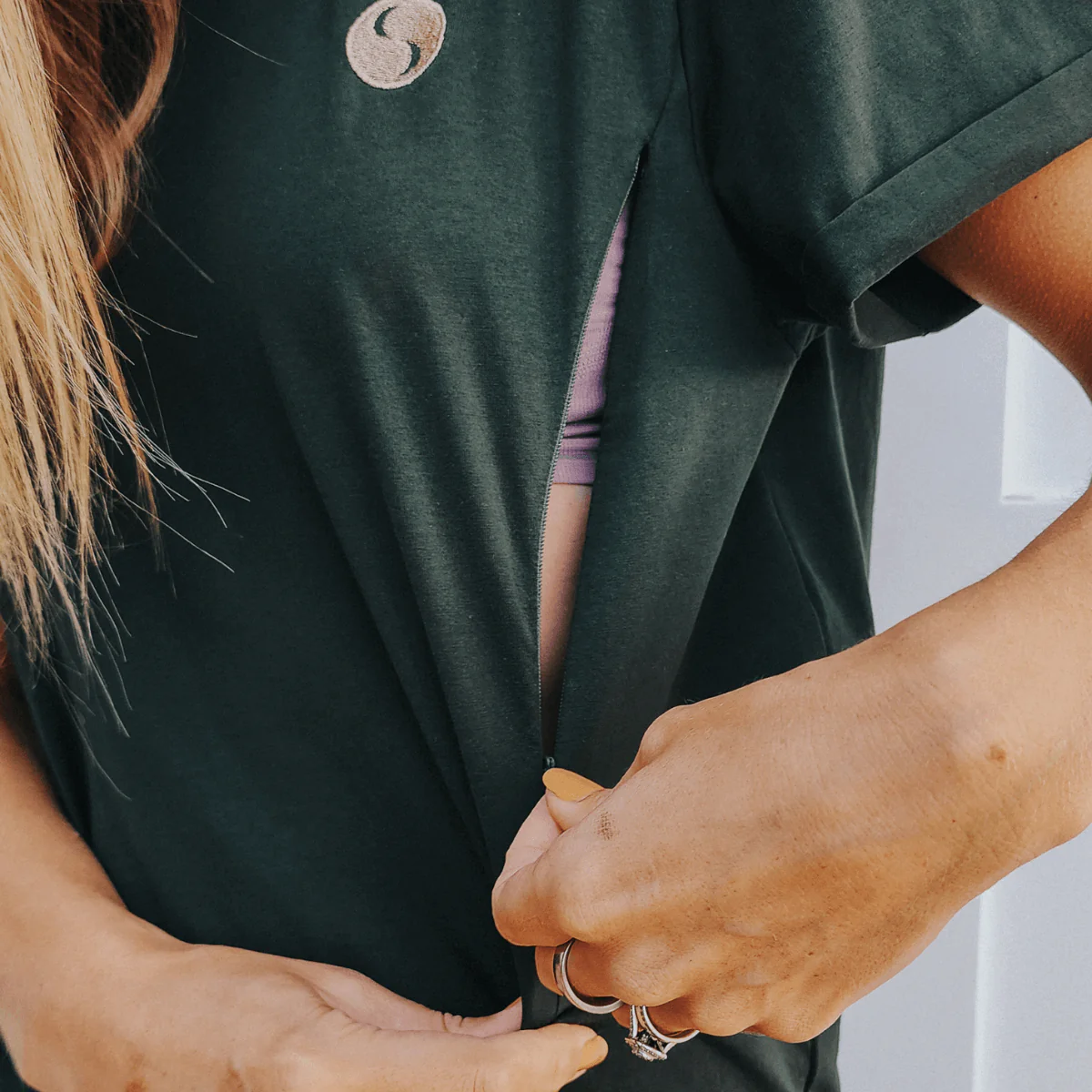 Charlotte Tee Breastfeeding T-Shirt