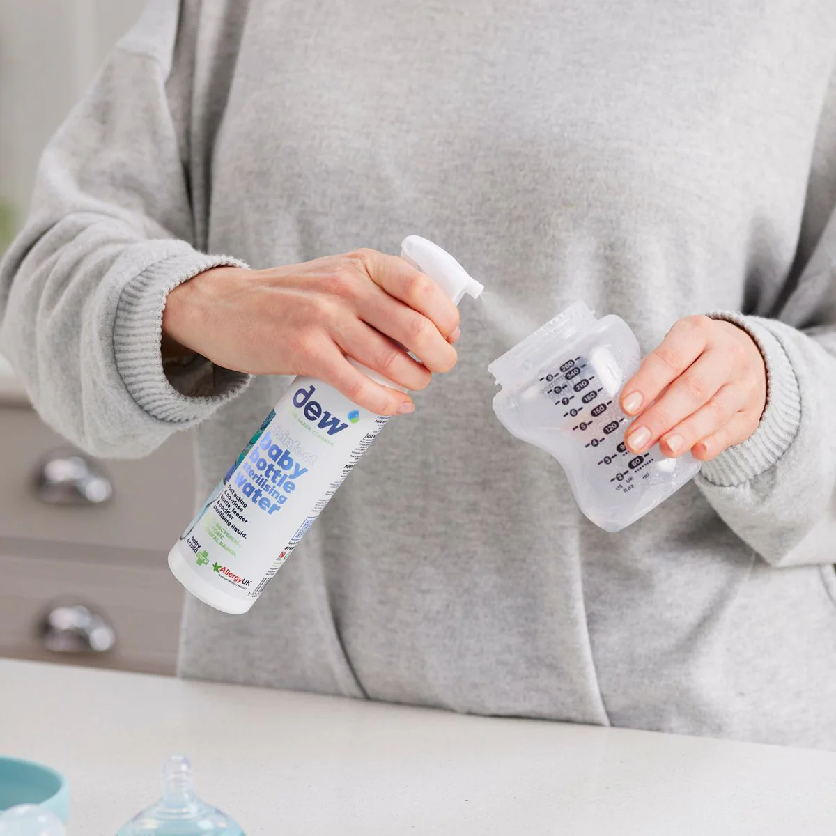 Dew Baby Bottle Sterilising Spray 250ml - Image 2