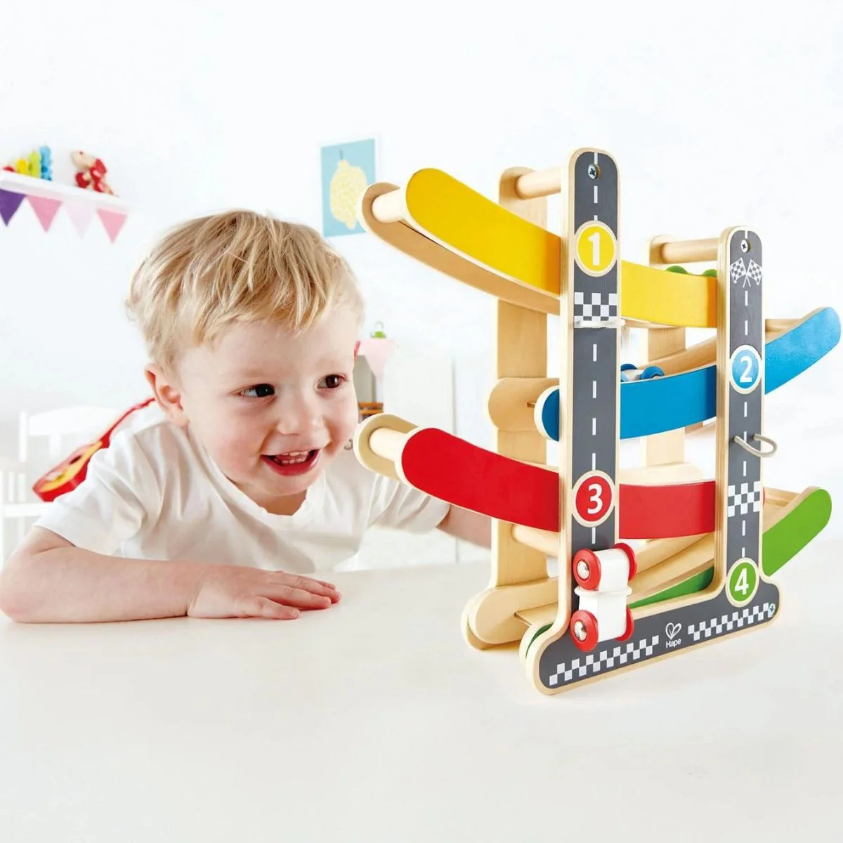 Hape Fast Flip Race Track - Image 2
