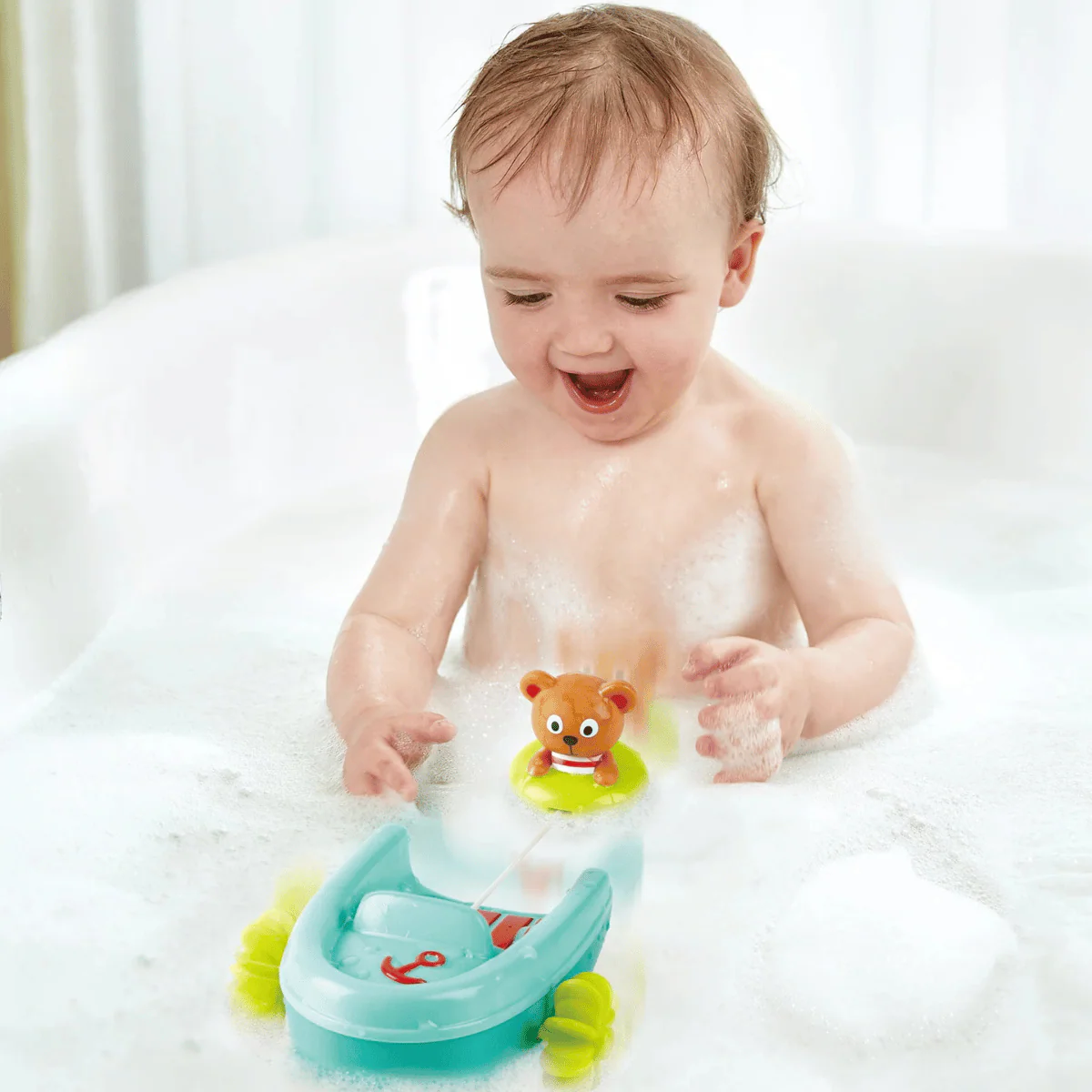 Hape Tubing Pull Back Boat - Image 2