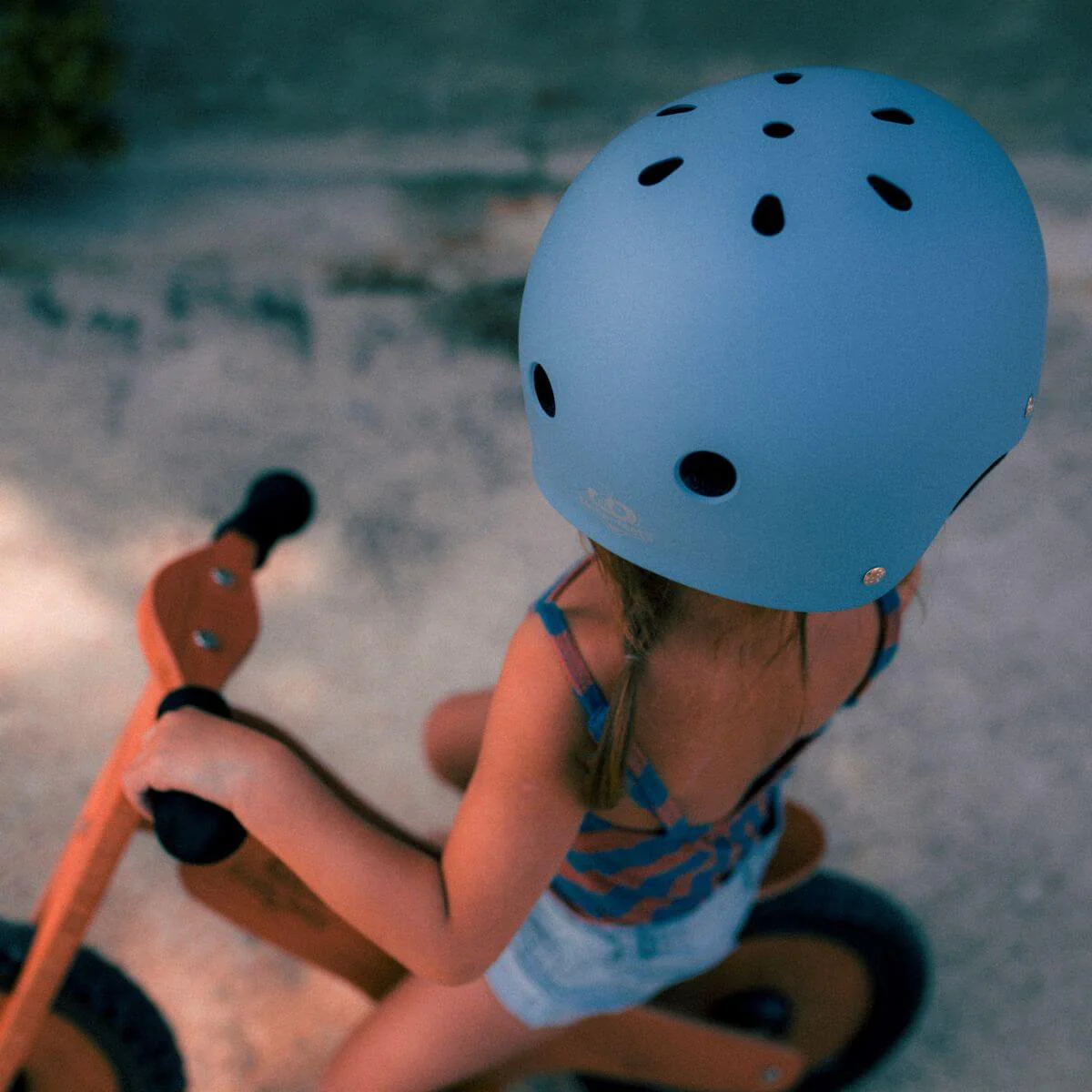 Kinderfeets Helmet - Image 3