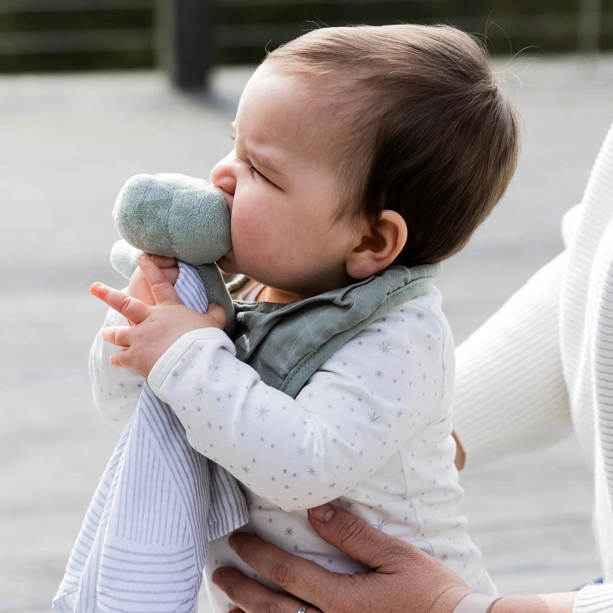 Little Bamboo Muslin Bib 2 Pack - Image 3