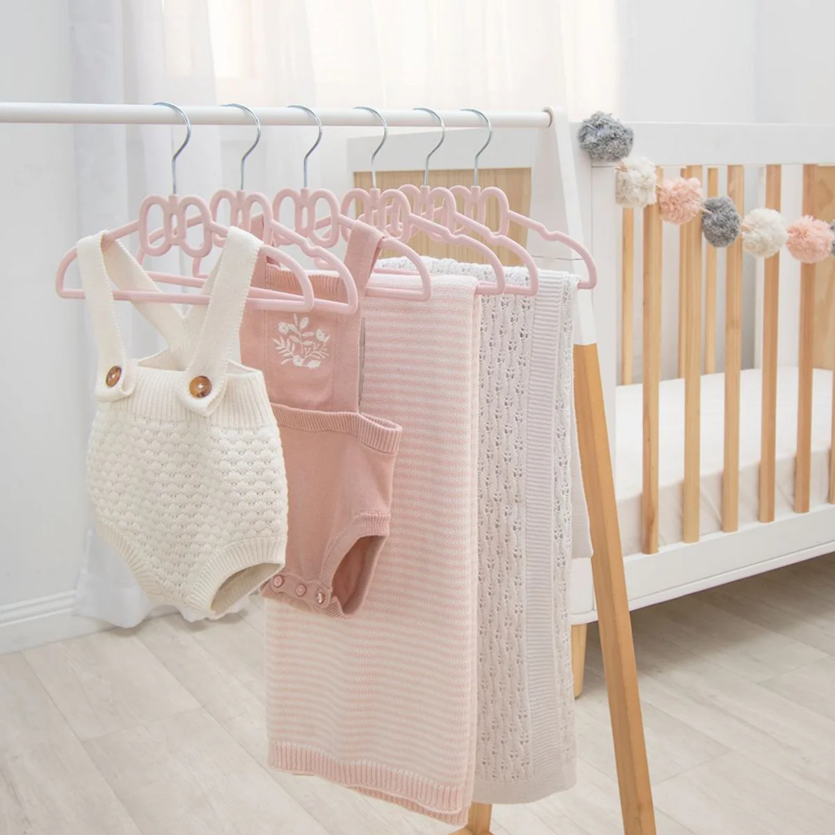 Living Textiles Baby Coat Hangers - 6 Pack - Image 5
