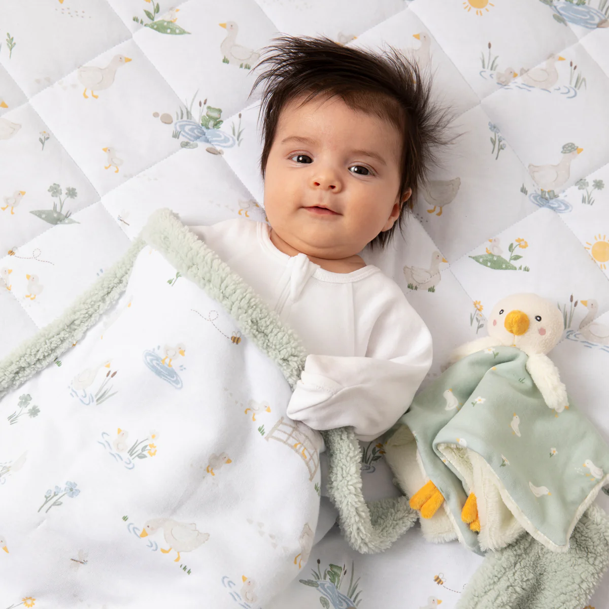 Living Textiles Goosey Goosey - Reversible Jersey Cot Comforter - Image 2