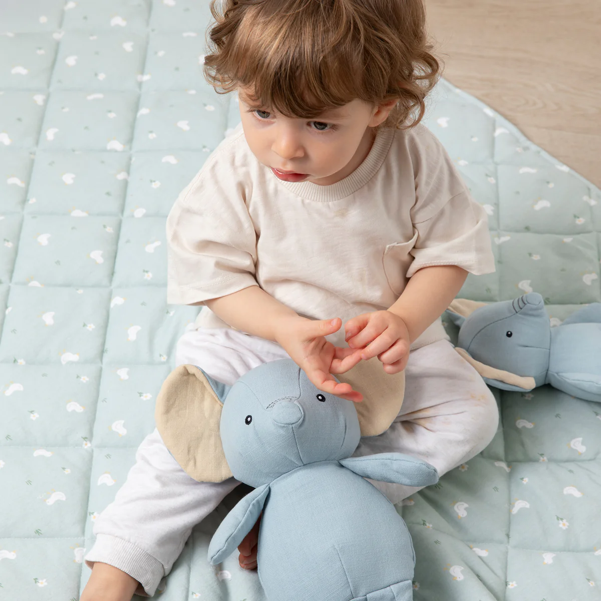 Living Textiles Goosey Goosey - Reversible Jersey Cot Comforter - Image 4