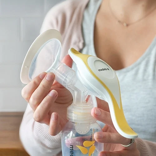 Medela Harmony Manual Breast Pump - Image 10