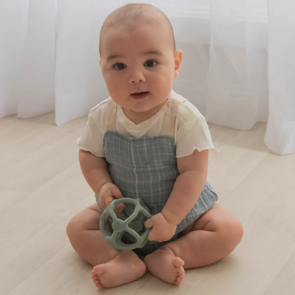 Playground Silicon Teether Balls Sage - Image 5