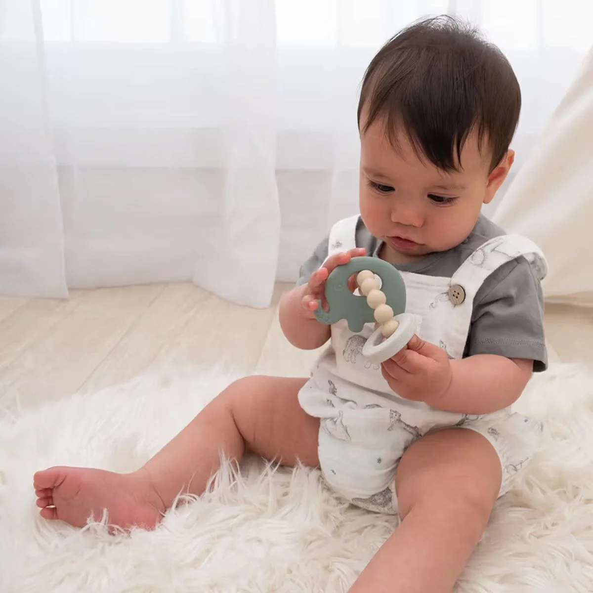 Playground Silicone Elephant Teether - Image 4
