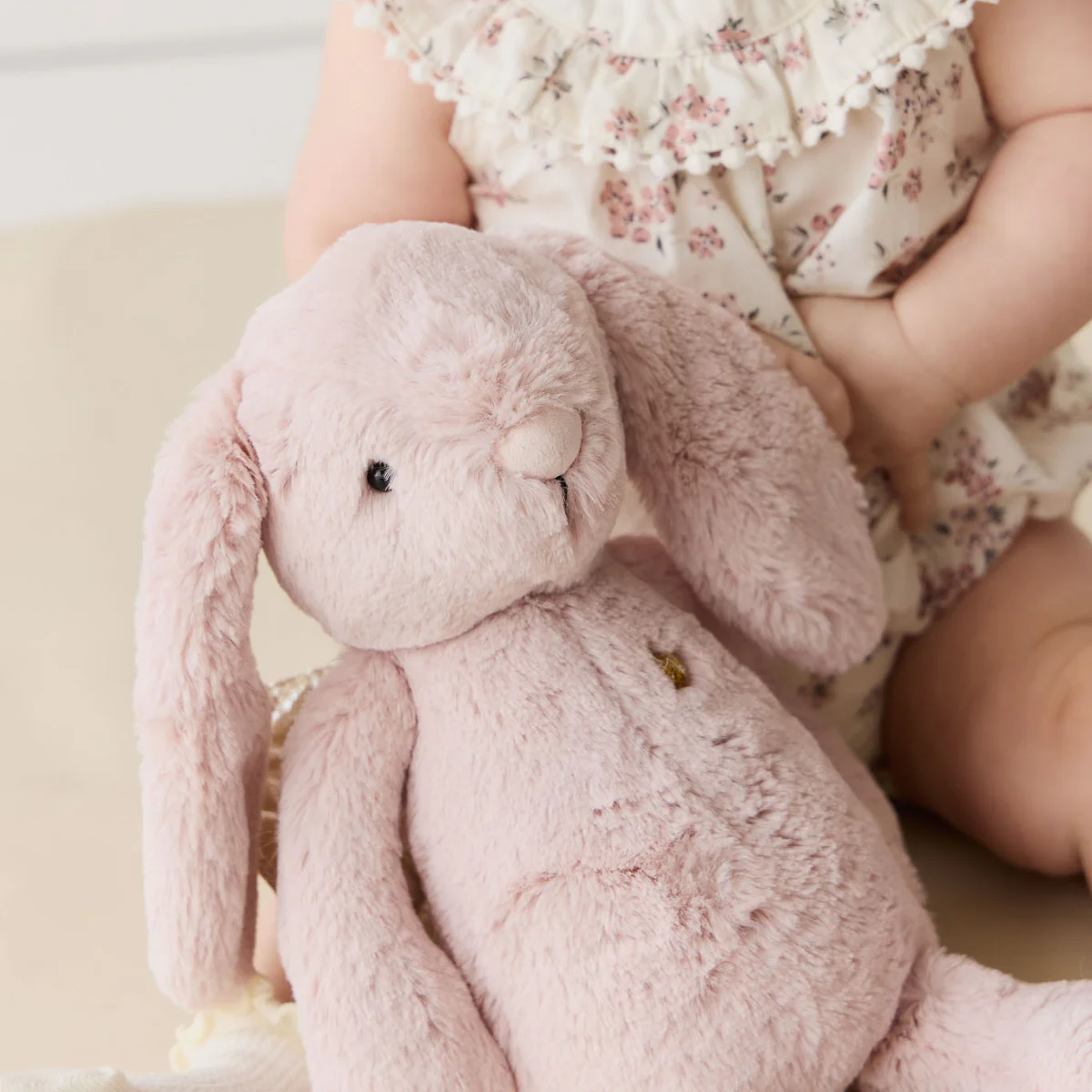 Snuggle Bunnies - Glitter Penelope - Image 6