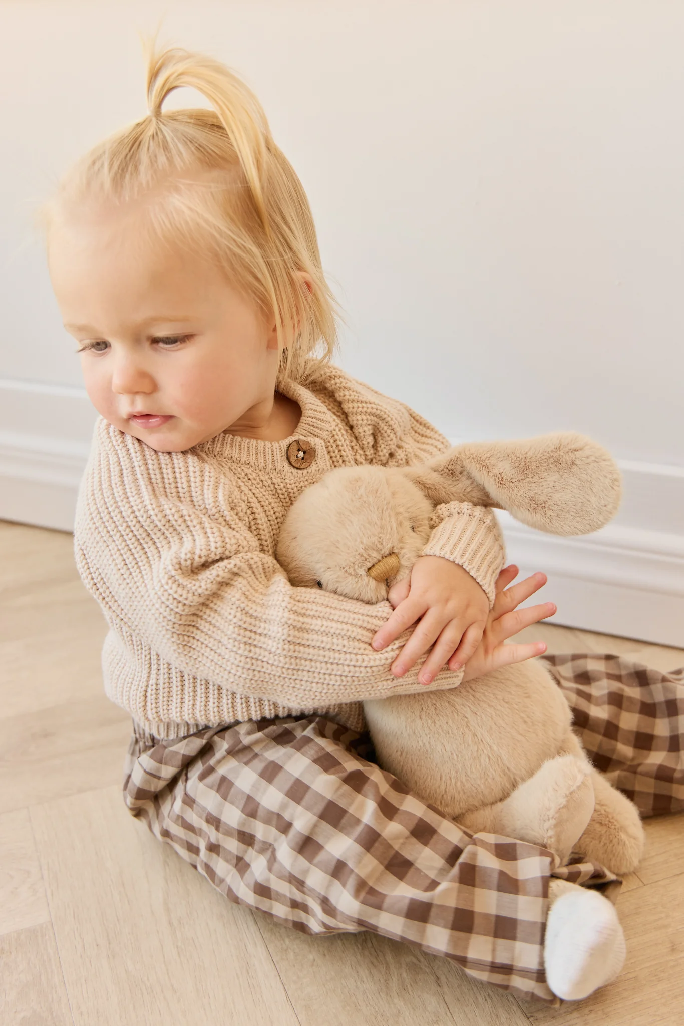 Snuggle Bunnies - Penelope - Caramel 30cm - Image 7