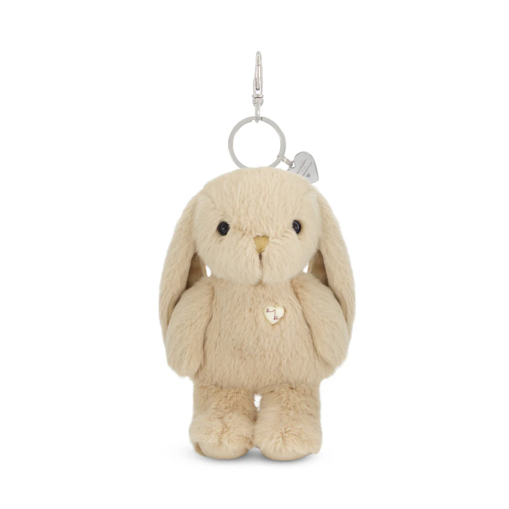 Snuggle Bunnies Penelope Key Charm - Image 9