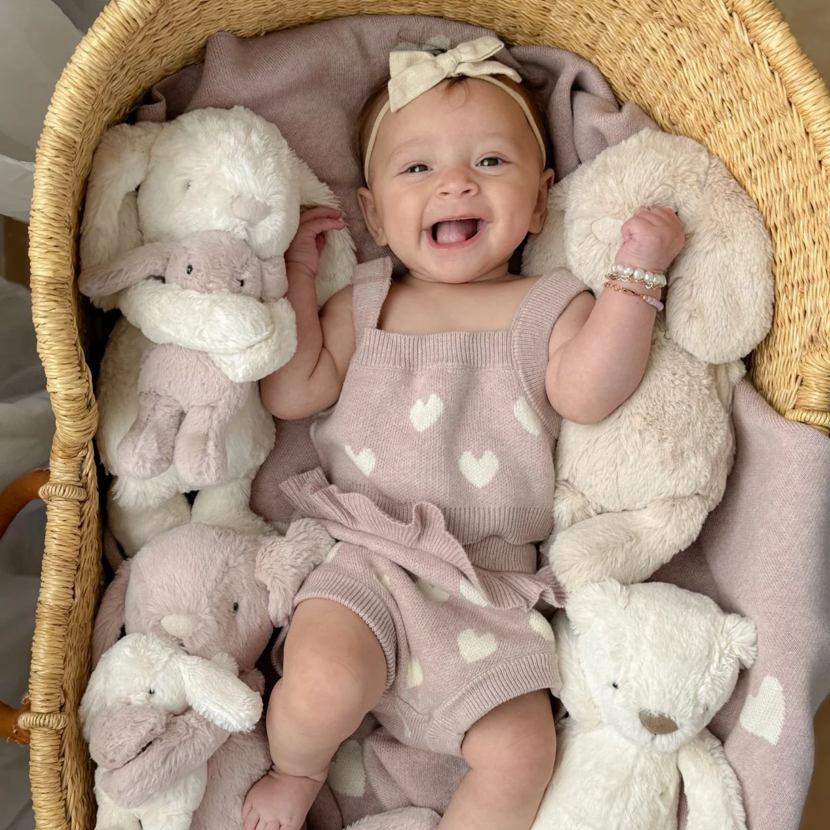 Snuggle Bunnies - Plush Frankie the Hugging Bunny - Image 18