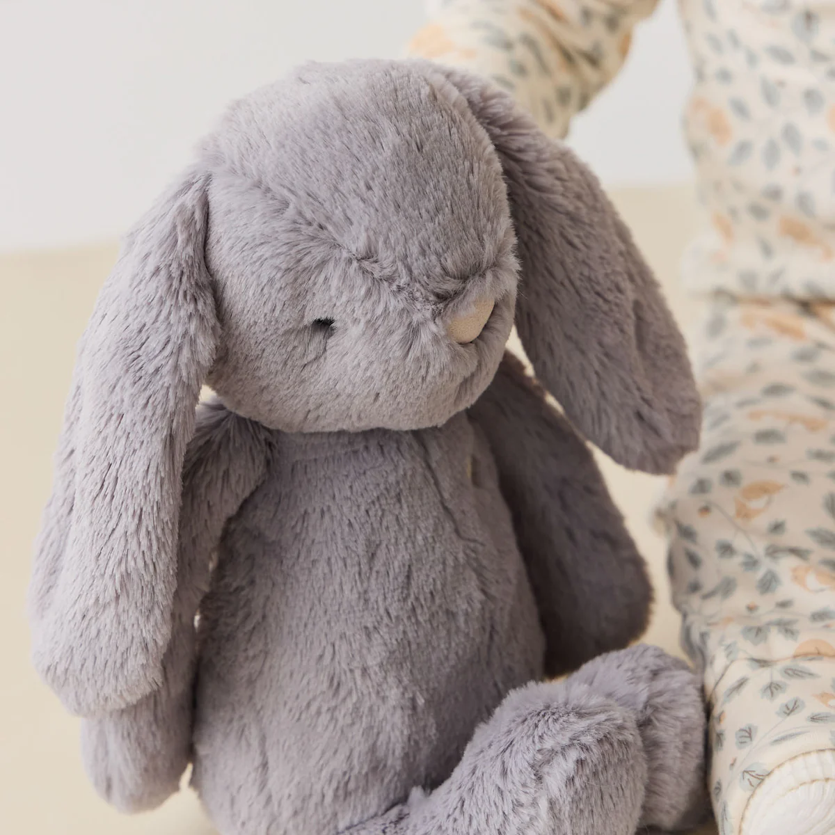 Snuggle Bunnies - Plush Penelope - Image 7