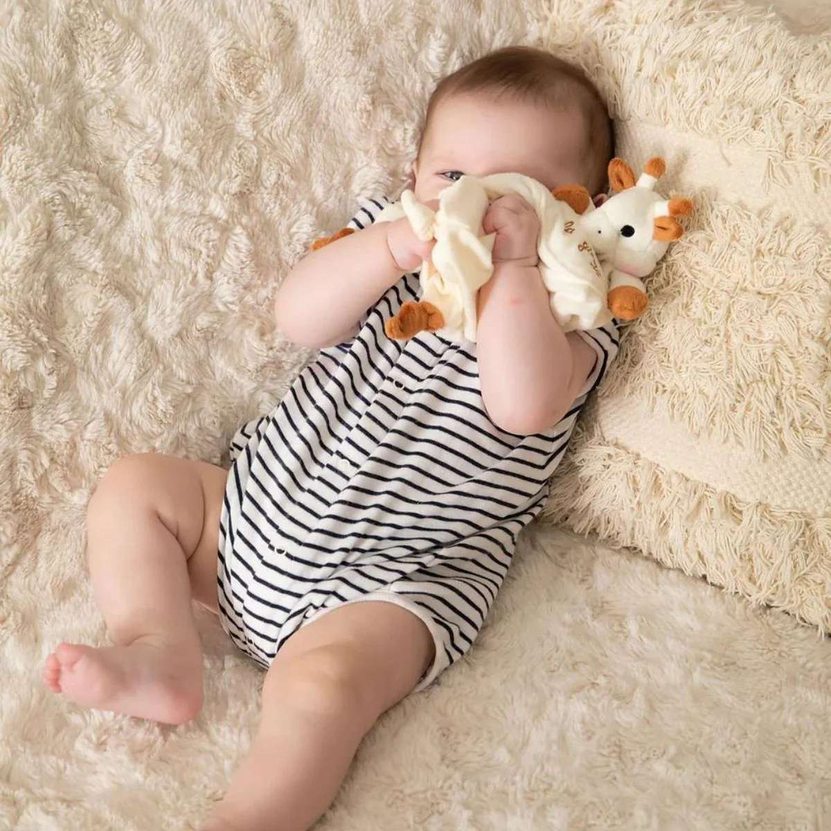 Sophie La Girafe Comforter - Image 3